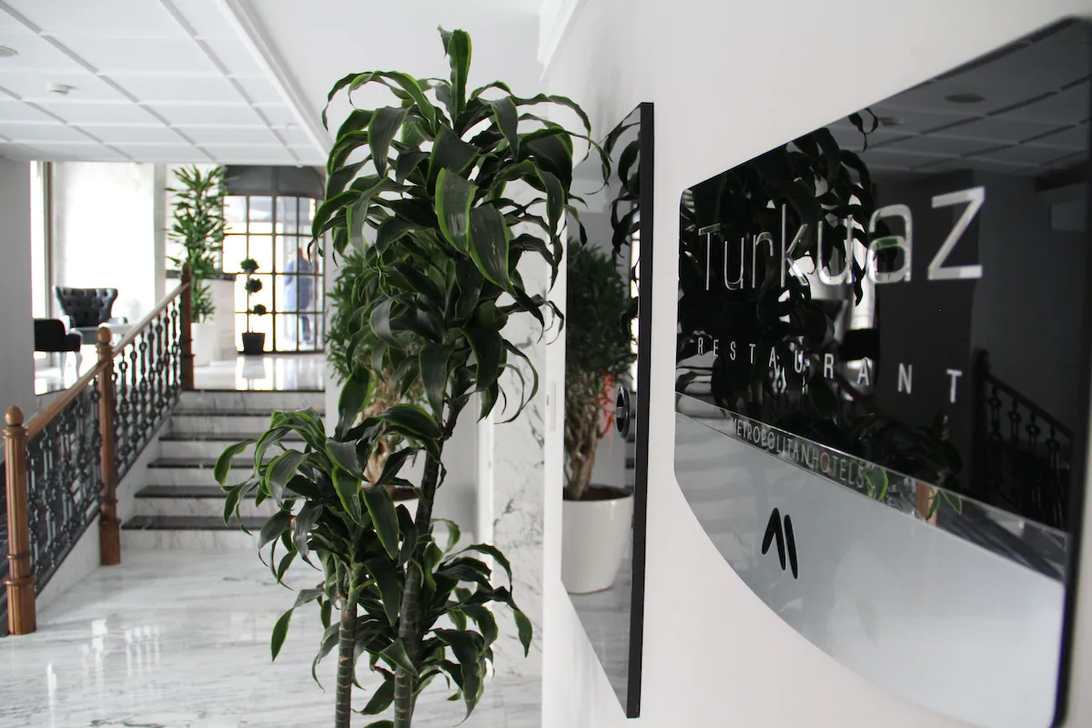 هتل متروپولیتن تکسیم